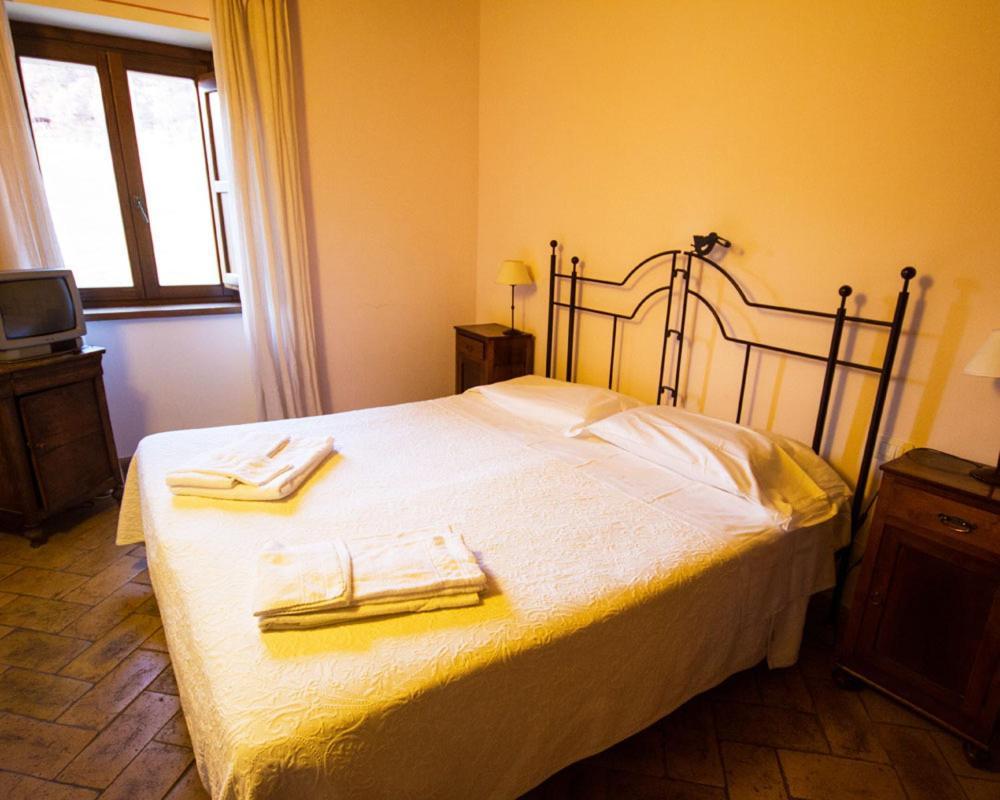 Agriturismo Il Casale Degli Amici نورسا المظهر الخارجي الصورة