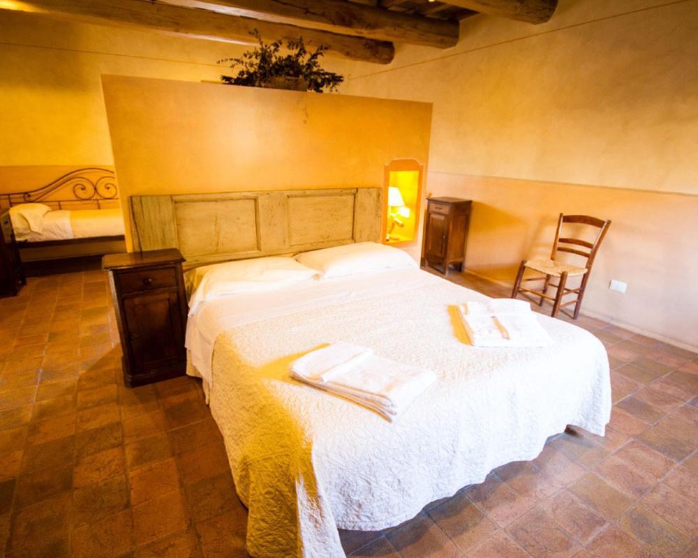 Agriturismo Il Casale Degli Amici نورسا المظهر الخارجي الصورة