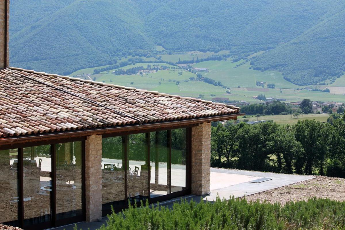 Agriturismo Il Casale Degli Amici نورسا المظهر الخارجي الصورة