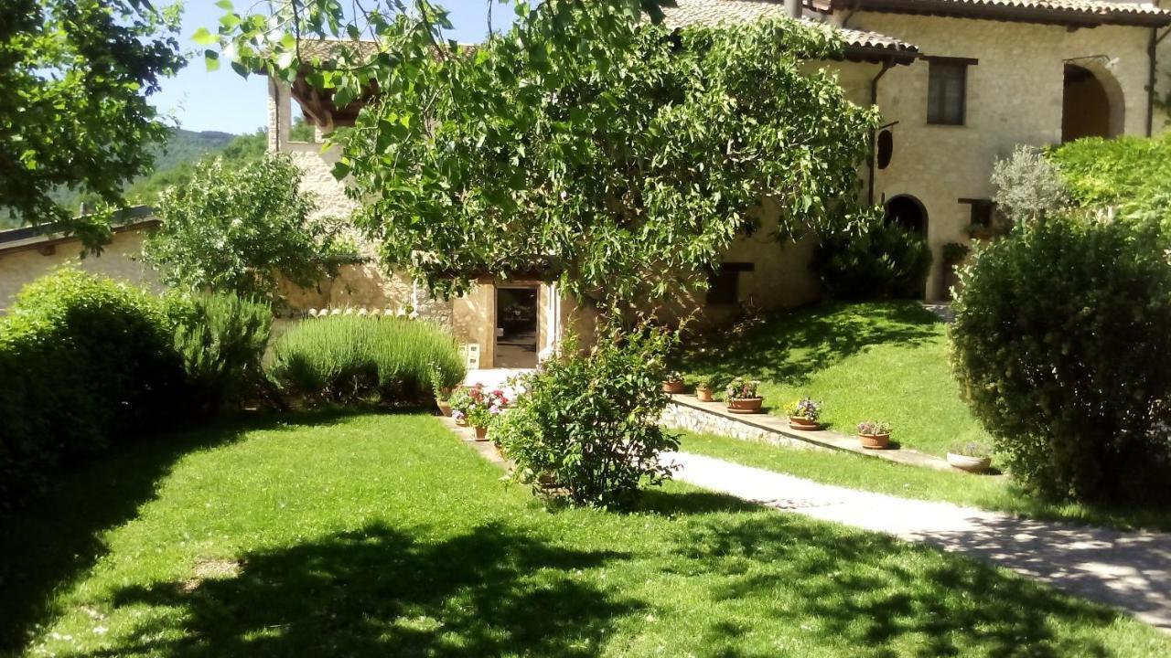 Agriturismo Il Casale Degli Amici نورسا المظهر الخارجي الصورة