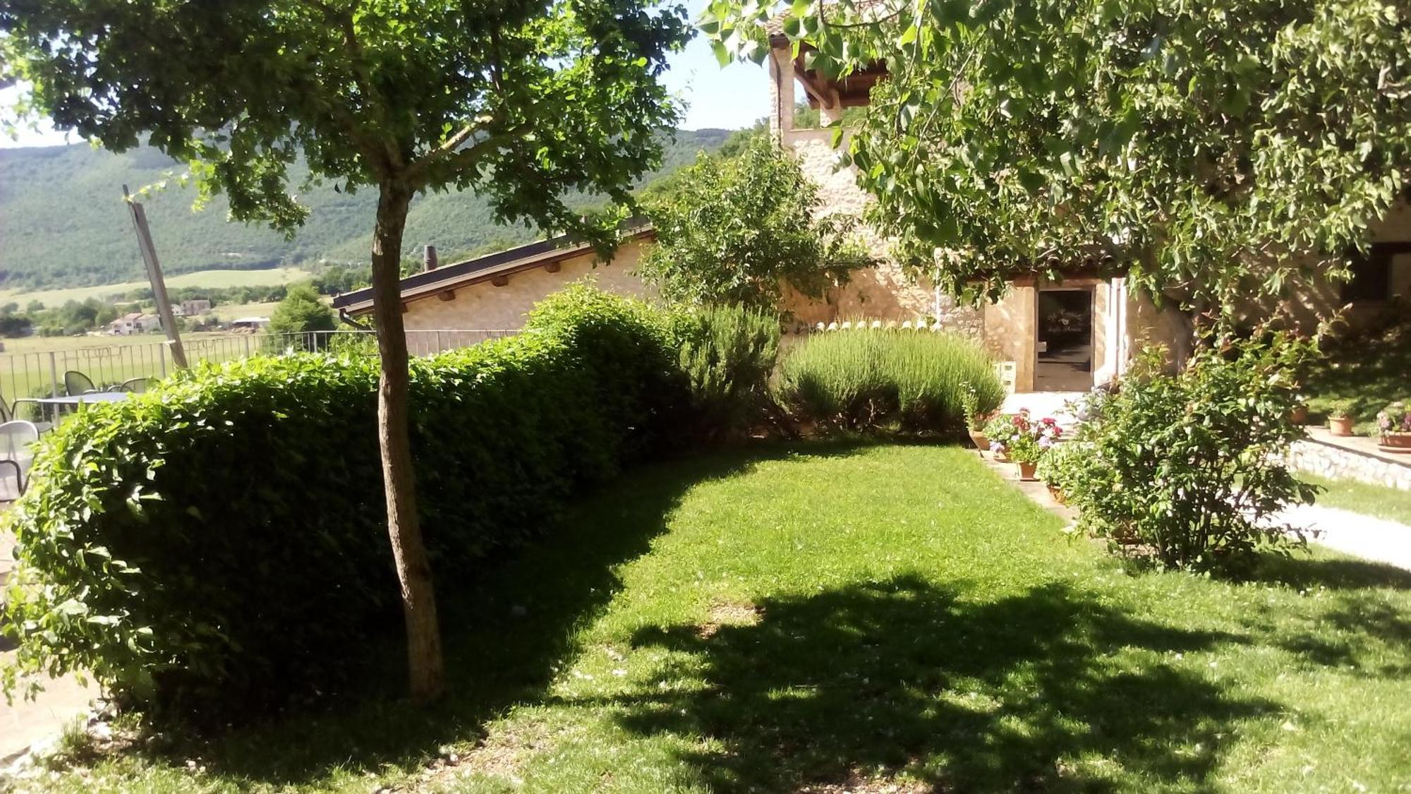 Agriturismo Il Casale Degli Amici نورسا المظهر الخارجي الصورة